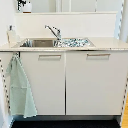 Modern 1-bedroom Retreat * Lozan