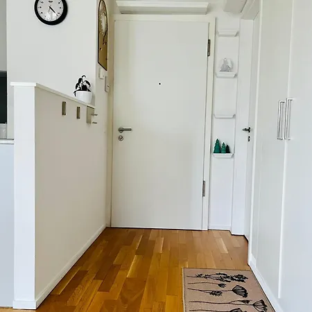 Daire Modern 1-bedroom Retreat *