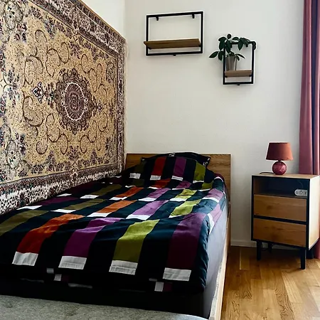 Daire Modern 1-bedroom Retreat